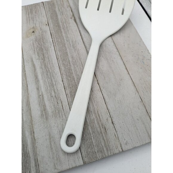 Tailor Made #1 Wide Slotted Spatula Turner Flipper White Nylon Plastic 11 3/4" - Picture 3 of 8